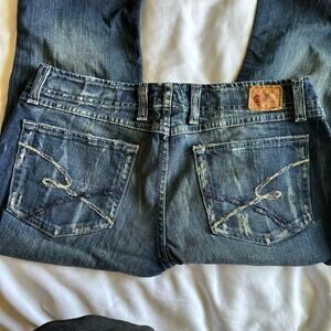 CLOSET CLEAR OUT! BKE Jeans Stylish Blue Harlow Stretch Jeans